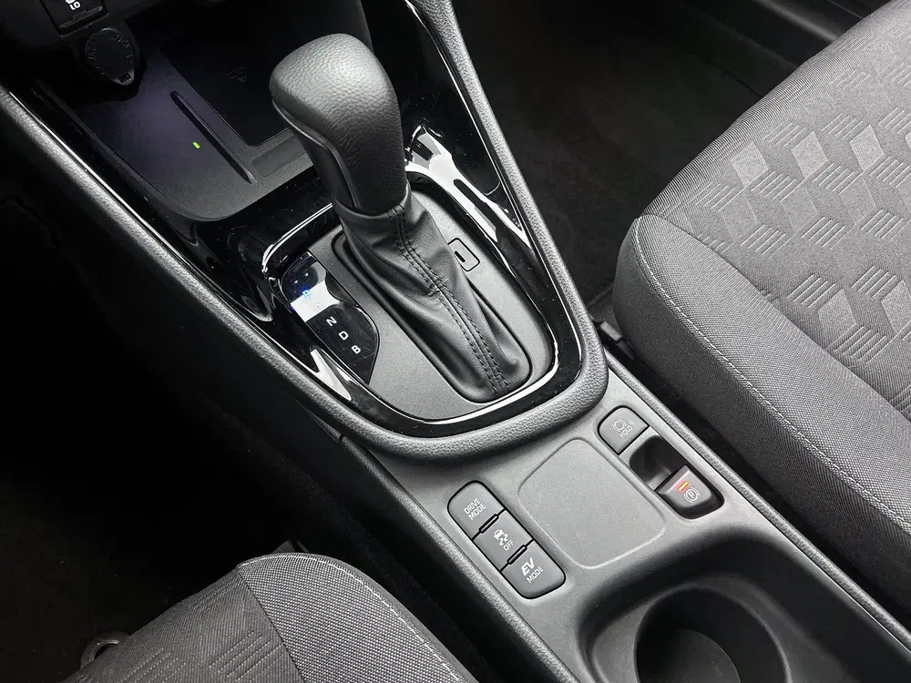 Toyota Yaris 1.5 Hybrid 115 Dynamic Comfort Pack uit 2025, foto 11