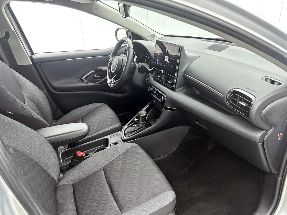 Toyota Yaris 1.5 Hybrid 115 Dynamic Comfort Pack uit 2025, foto 6