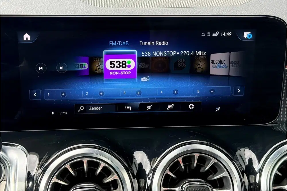 Mercedes-Benz EQB 300 4MATIC Luxury Line 67 kWh PANO BURMEST uit 2023, foto 15