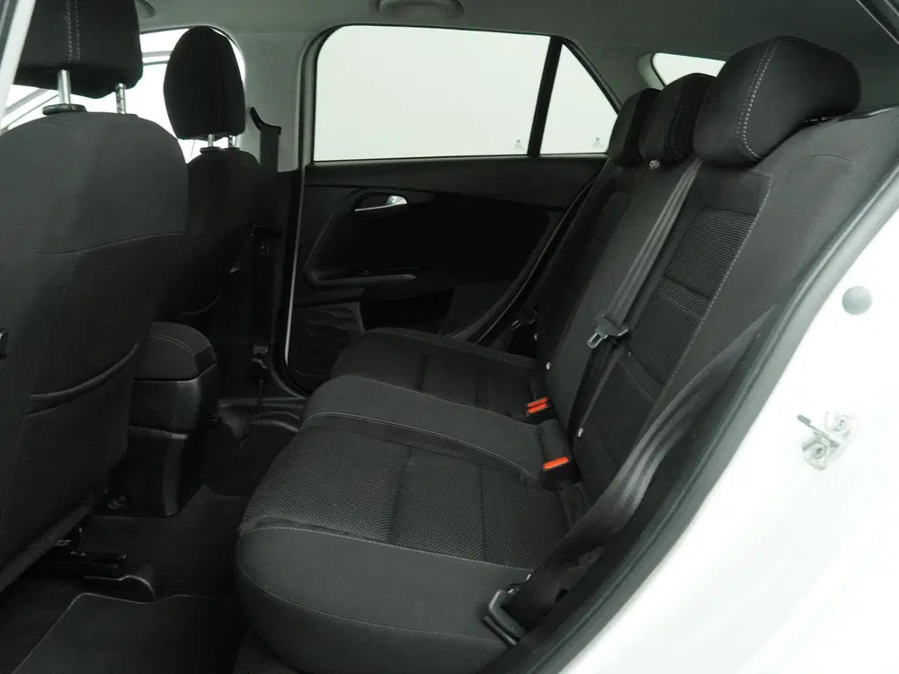 Fiat Tipo 1.4 T-Jet 16v Business Lusso uit 2019, foto 10