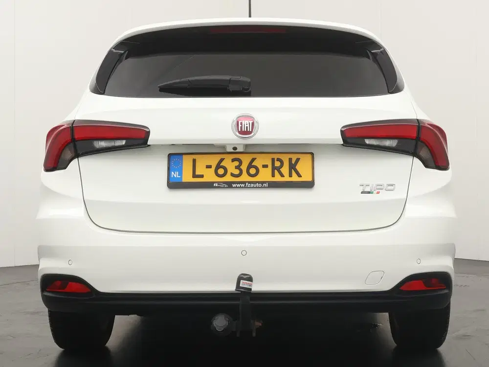 Fiat Tipo 1.4 T-Jet 16v Business Lusso uit 2019, foto 4