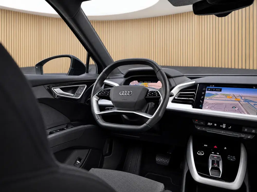 Audi Q4 e-tron 45 Edition 82 kWh uit 2024, foto 12
