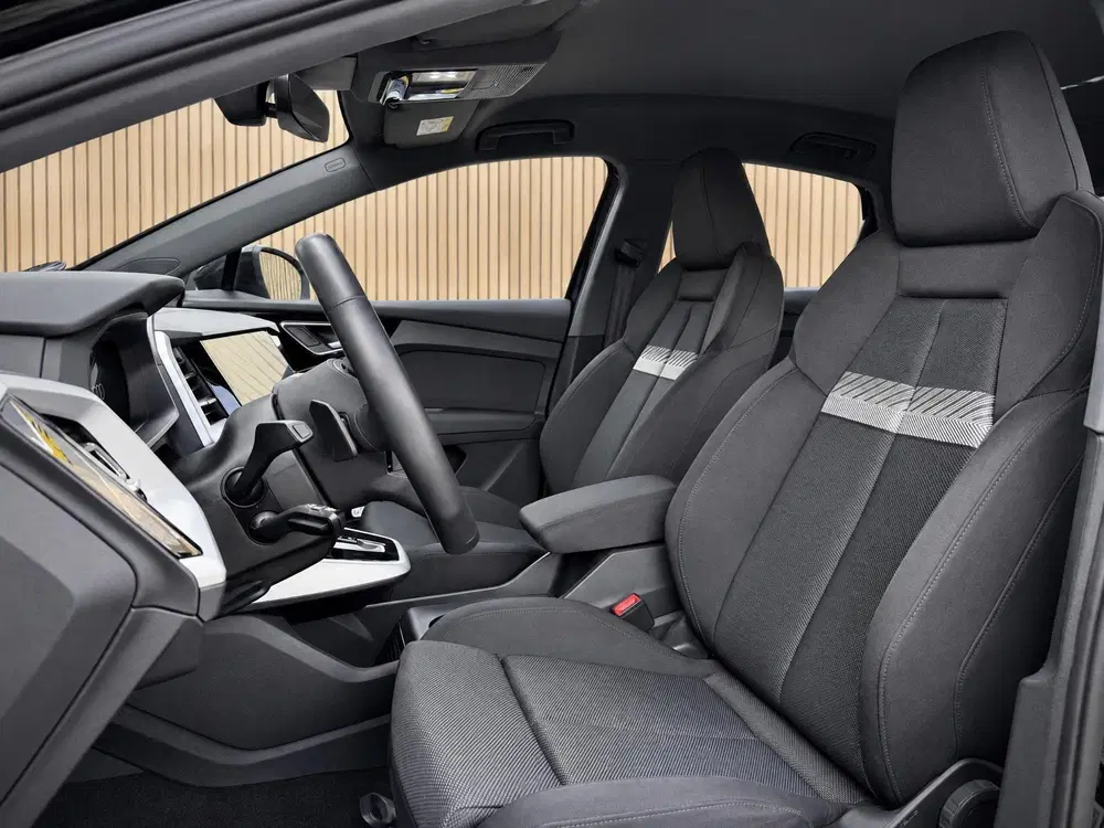 Audi Q4 e-tron 45 Edition 82 kWh uit 2024, foto 7