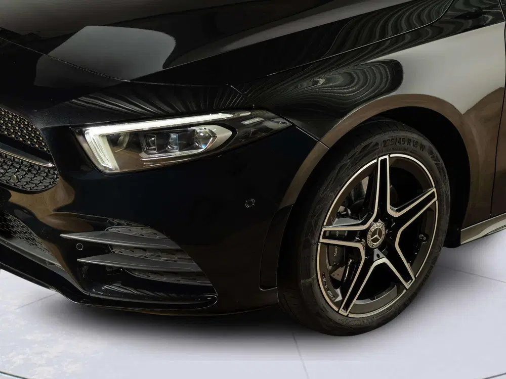 Mercedes-Benz A-Klasse 250 e Business Solution AMG uit 2022, foto 6