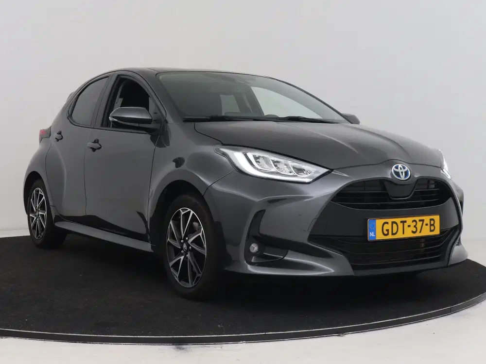 Toyota Yaris 1.5 Hybrid Dynamic Limited uit 2023, foto 13