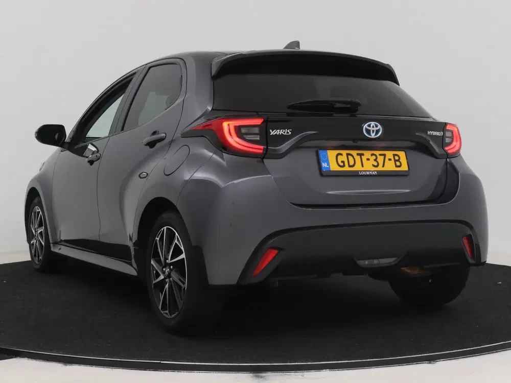 Toyota Yaris 1.5 Hybrid Dynamic Limited uit 2023, foto 14