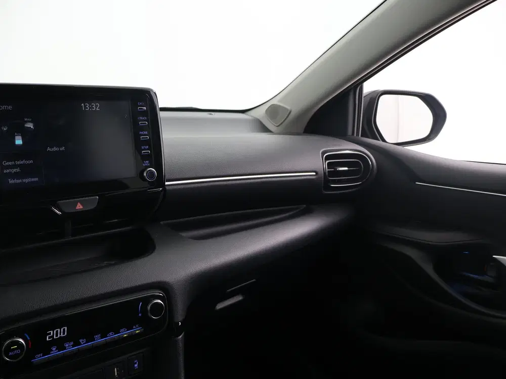 Toyota Yaris 1.5 Hybrid Dynamic Limited uit 2023, foto 6