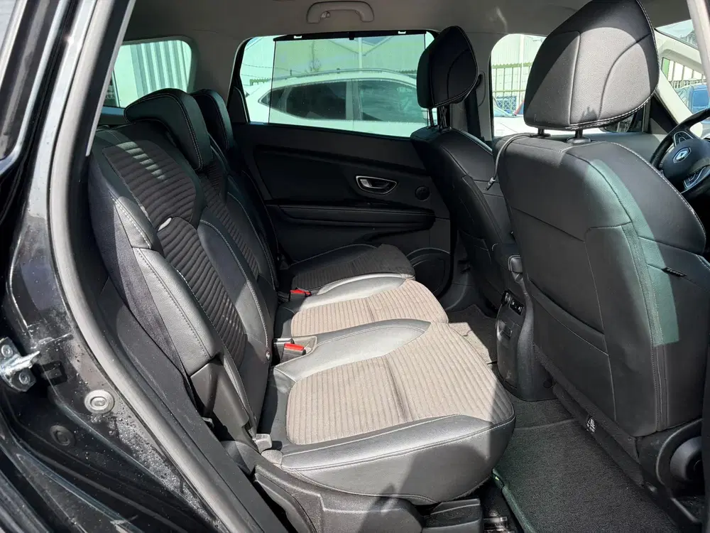 Renault Grand Scenic Grand Scénic 1.3 TCe Bose 7p. Clima uit 2019, foto 12