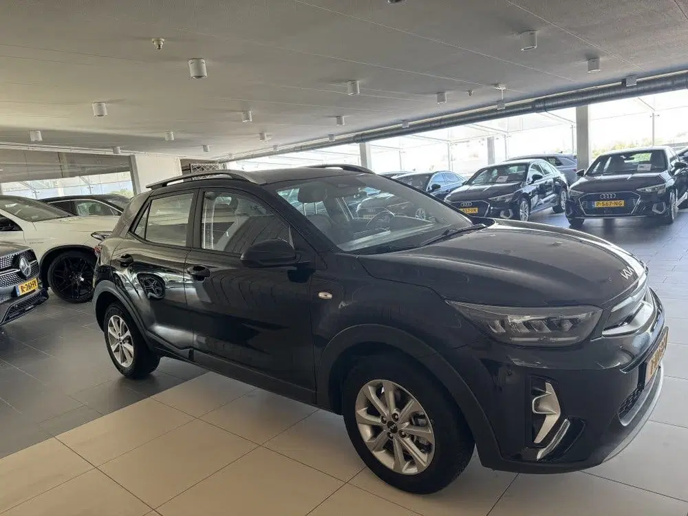 Kia Stonic 1.0 T-GDi MHEV DynamicLine (bj 2023) uit 2023, foto 3