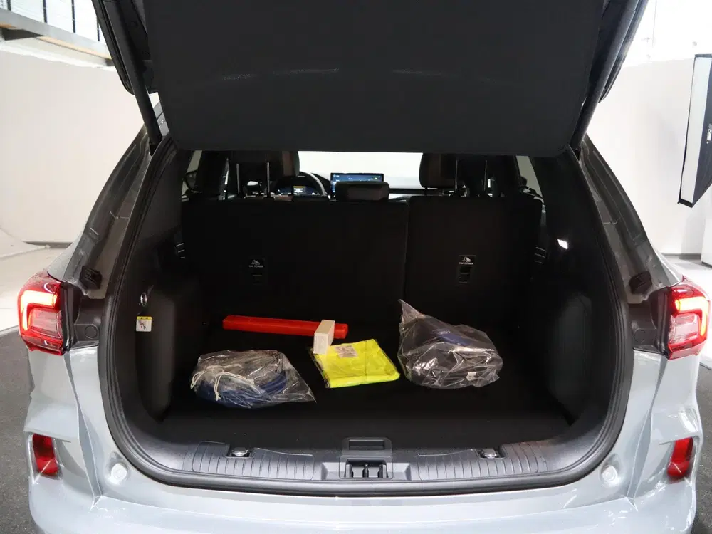 Ford Kuga 2.5 PHEV ST-Line X uit 2026, foto 14
