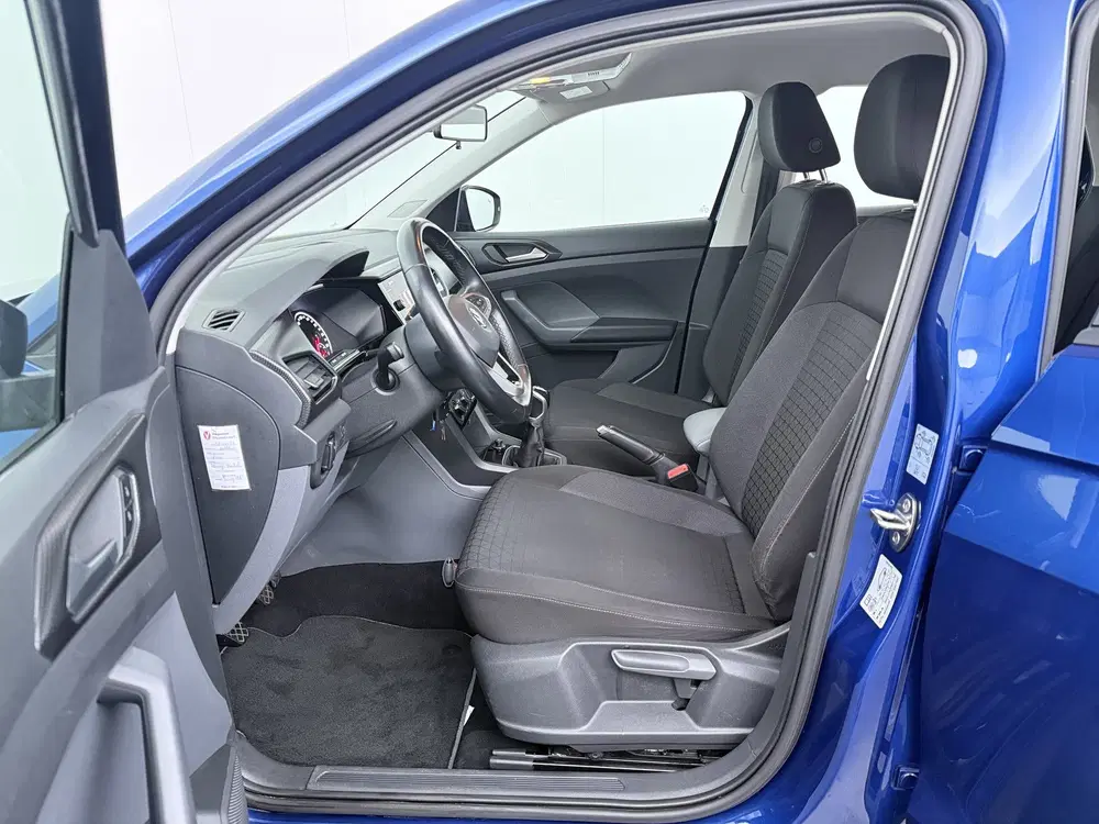 Volkswagen T-Cross 1.0 TSI 95 pk Life uit 2020, foto 11