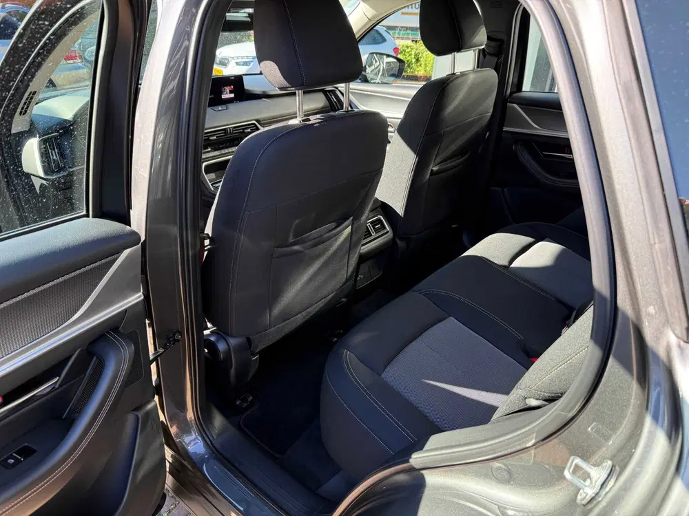 Mazda CX-60 2.5 e-SkyActiv PHEV Exclusive-Line uit 2023, foto 10
