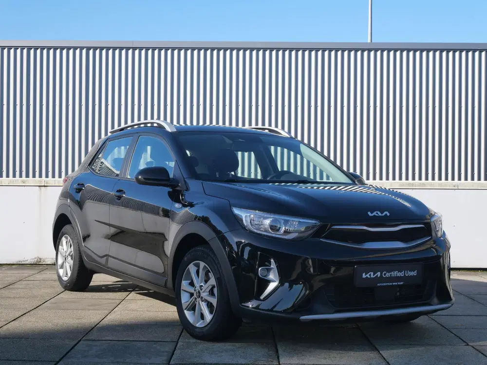 Kia Stonic 1.0 T-GDi MHEV DynamicLine uit 2022, foto 2