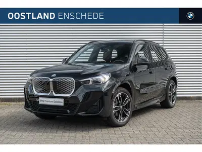 BMW iX1 eDrive20 M Sport uit 2025