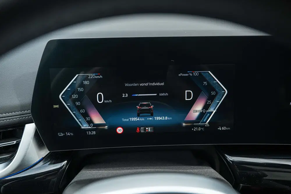 BMW iX1 eDrive20 M Sport uit 2025, foto 15