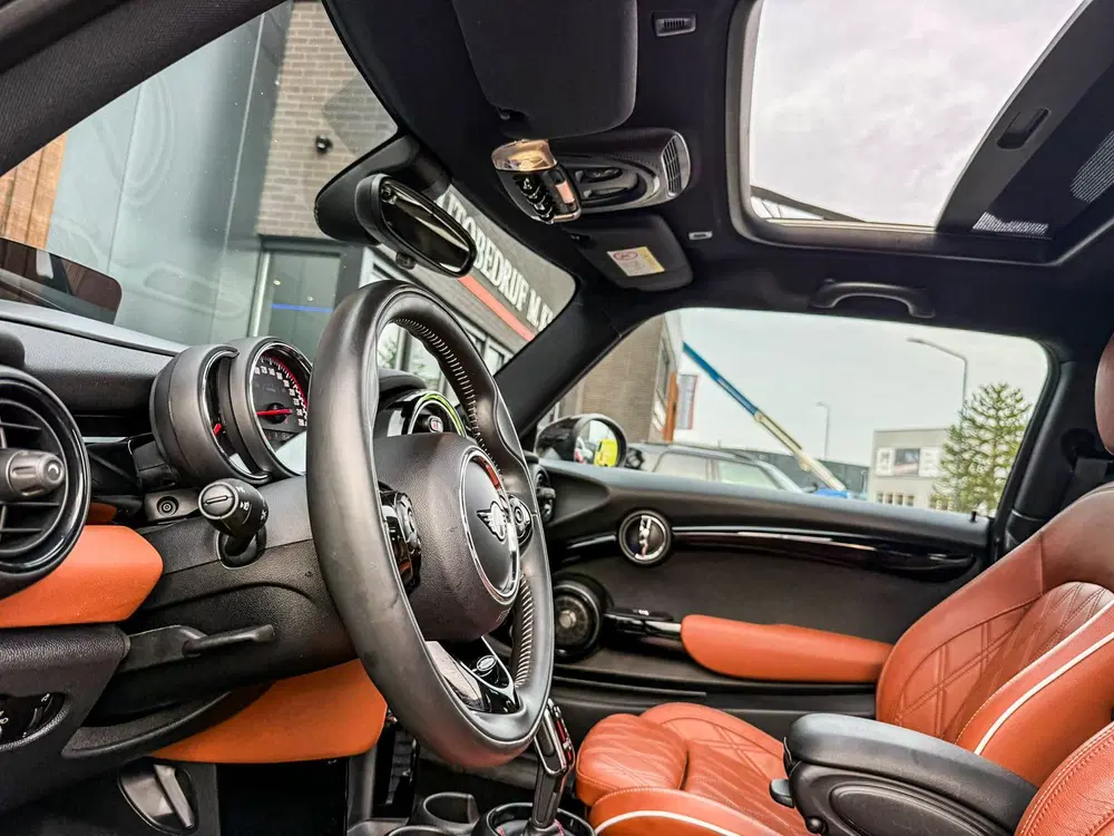 Mini John Cooper Works 2.0 John Cooper Works Chili F1 aut 231pk uit 2019, foto 10