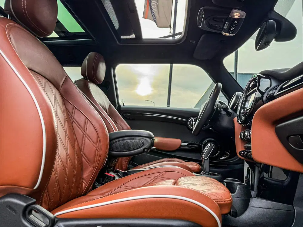 Mini John Cooper Works 2.0 John Cooper Works Chili F1 aut 231pk uit 2019, foto 12