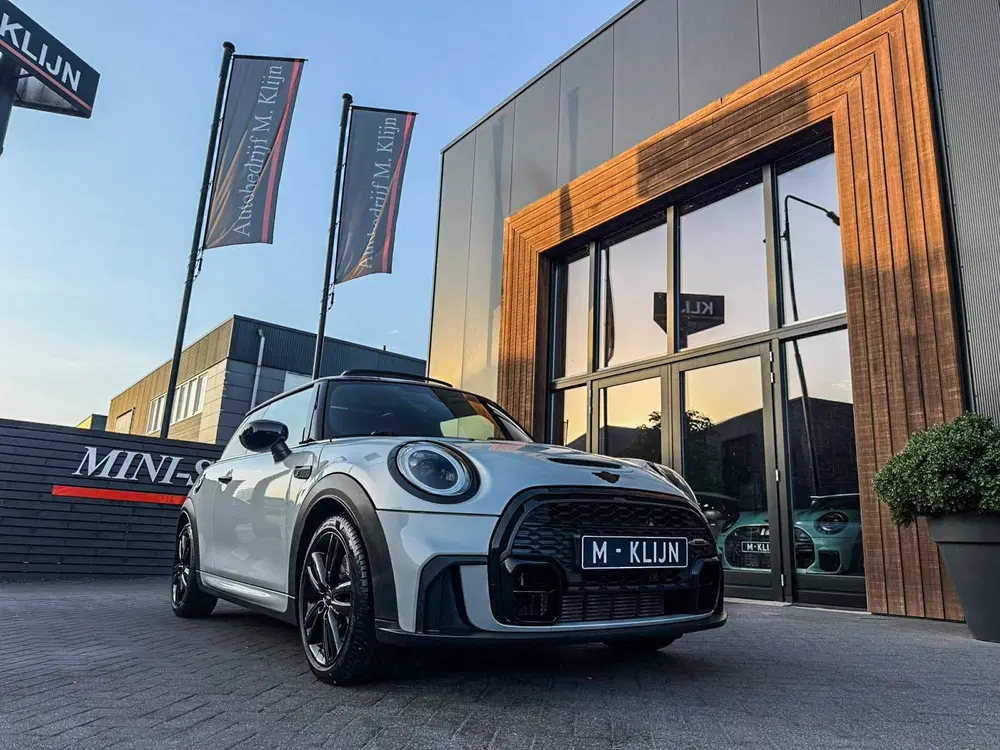 Mini John Cooper Works 2.0 Cooper S John Cooper Works F1 aut 178p uit 2022, foto 13