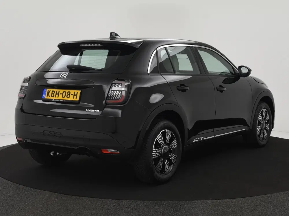 Fiat 600 1.2 Hybrid Urban BLIS uit 2024, foto 7
