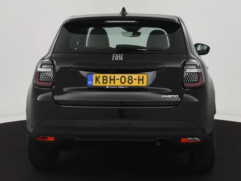 Fiat 600 1.2 Hybrid Urban BLIS uit 2024, foto 9