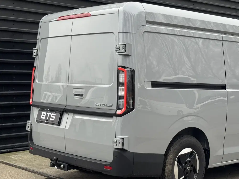 Farizon SV L2H2 83 kWh 270 Graden deuren Trekhaak 220 uit 2026, foto 9