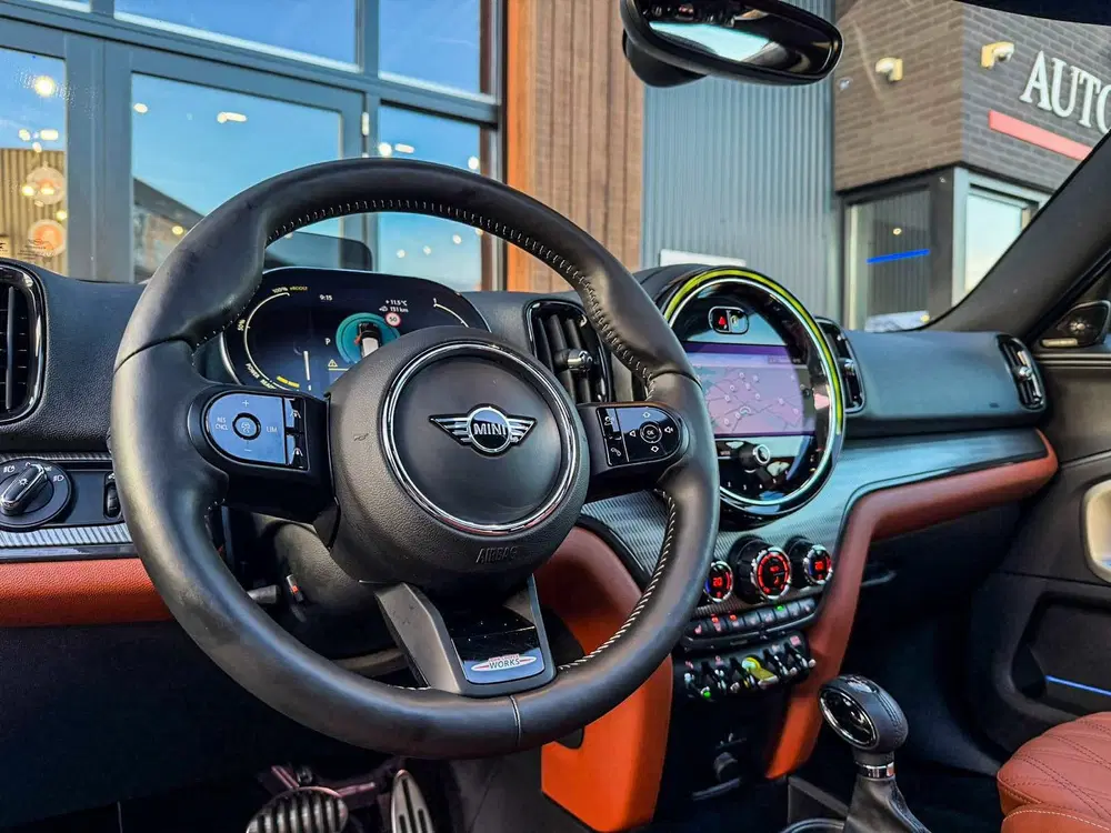 Mini Countryman Mini Countryman Cooper S E ALL4 John Coope uit 2021, foto 14