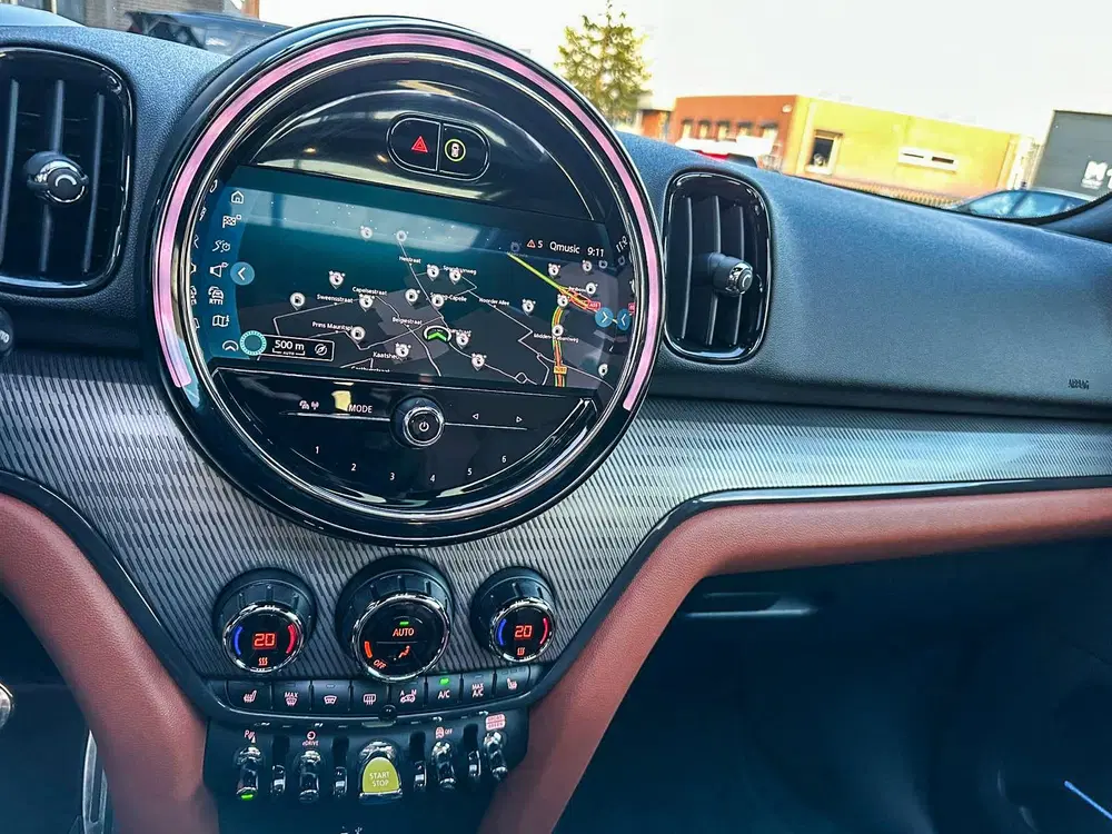 Mini Countryman Mini Countryman Cooper S E ALL4 John Coope uit 2021, foto 6