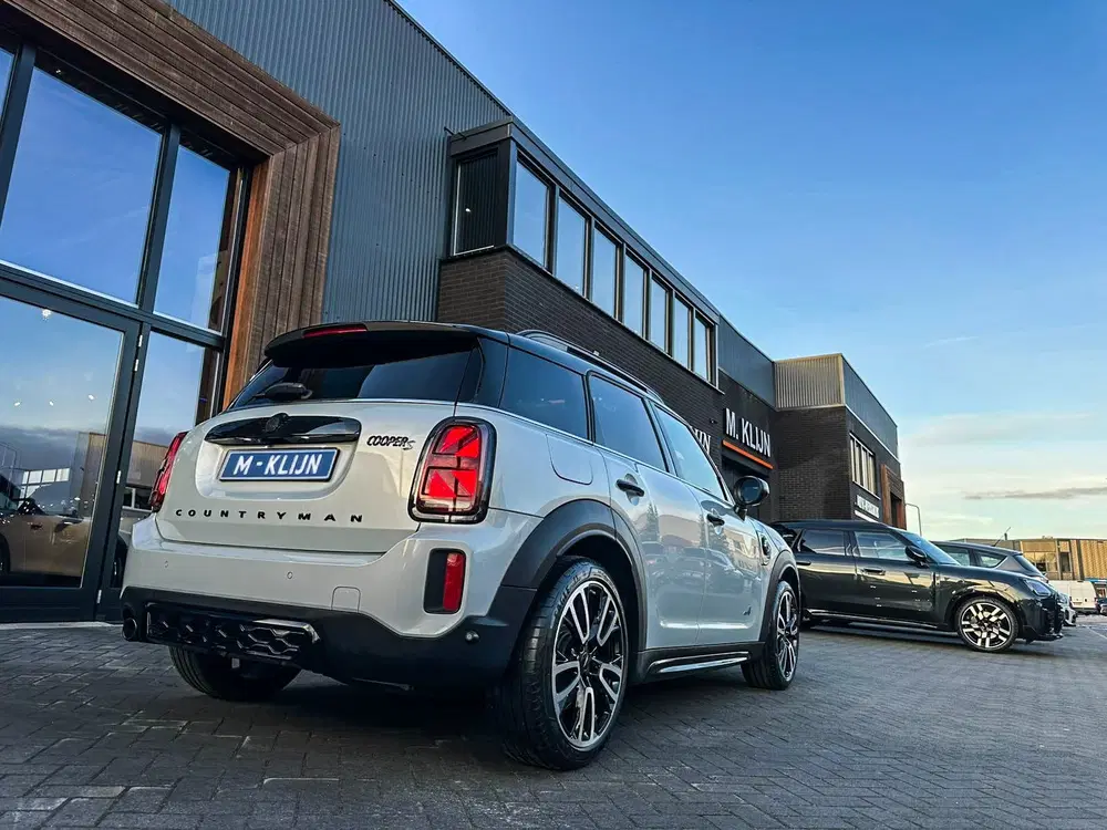 Mini Countryman Mini Countryman Cooper S E ALL4 John Coope uit 2021, foto 7