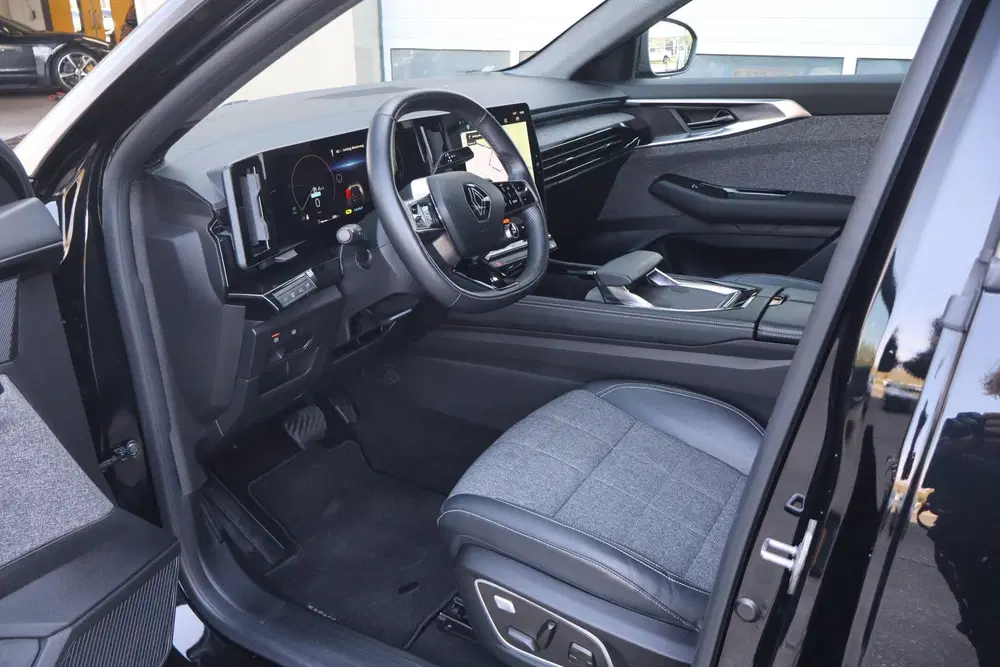 Renault Espace E-Tech full hybrid 200 techno 7p NL-Auto S uit 2024, foto 5