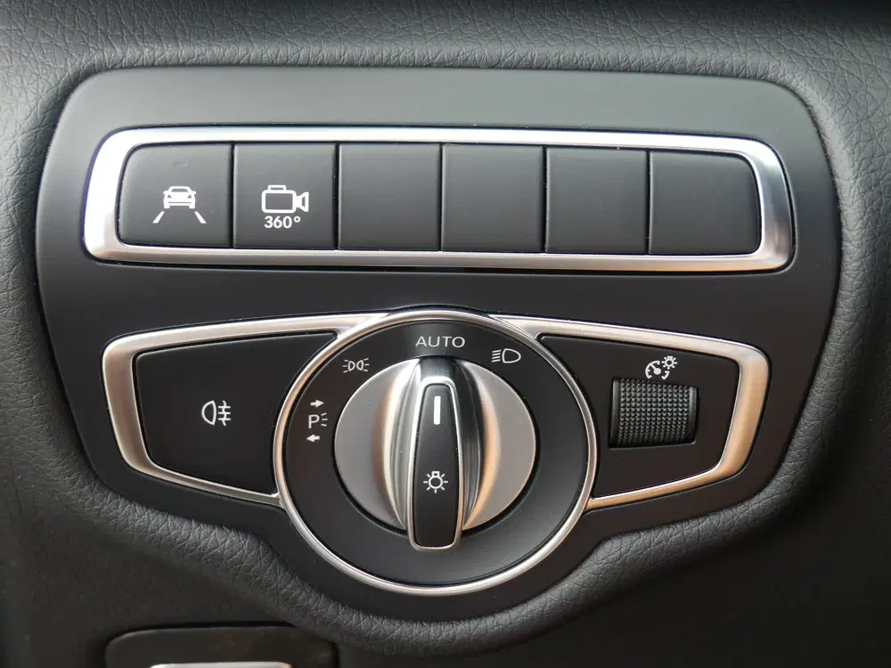 Mercedes-Benz V-Klasse 250d Lang AMG Dubbel Cabine LED uit 2024, foto 12