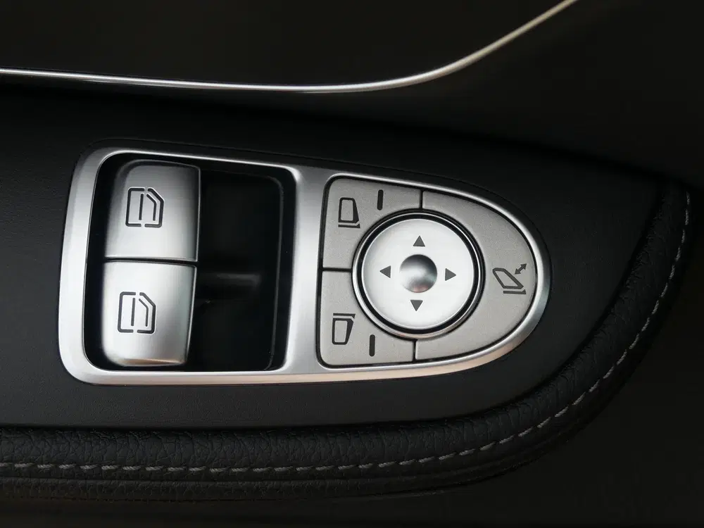 Mercedes-Benz V-Klasse 250d Lang AMG Dubbel Cabine LED uit 2024, foto 9