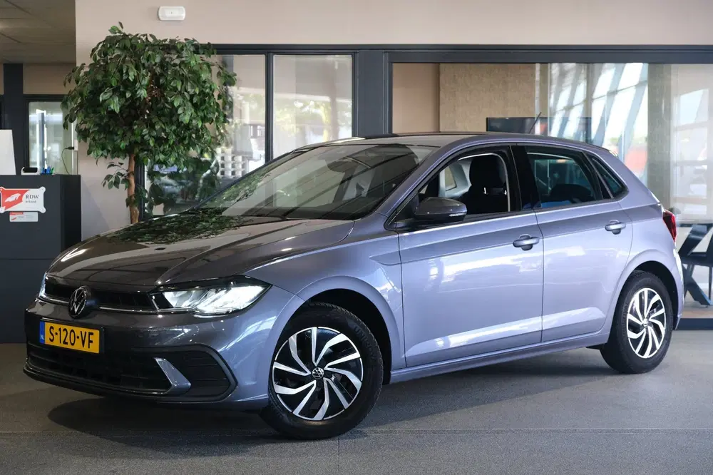 Volkswagen Polo 1.0 TSI Life Business Viritual Navi Carpla uit 2023