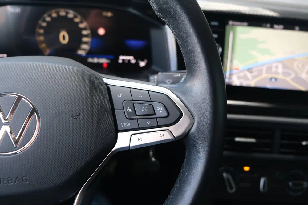 Volkswagen Polo 1.0 TSI Life Business Viritual Navi Carpla uit 2023, foto 13