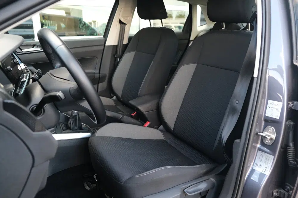 Volkswagen Polo 1.0 TSI Life Business Viritual Navi Carpla uit 2023, foto 4