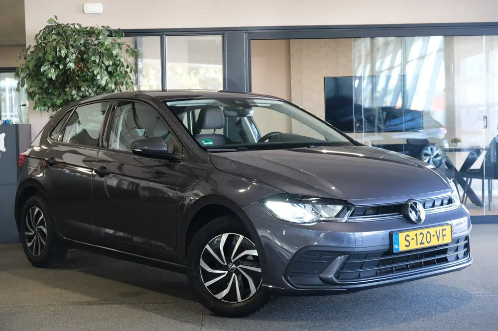 Volkswagen Polo 1.0 TSI Life Business Viritual Navi Carpla uit 2023, foto 5