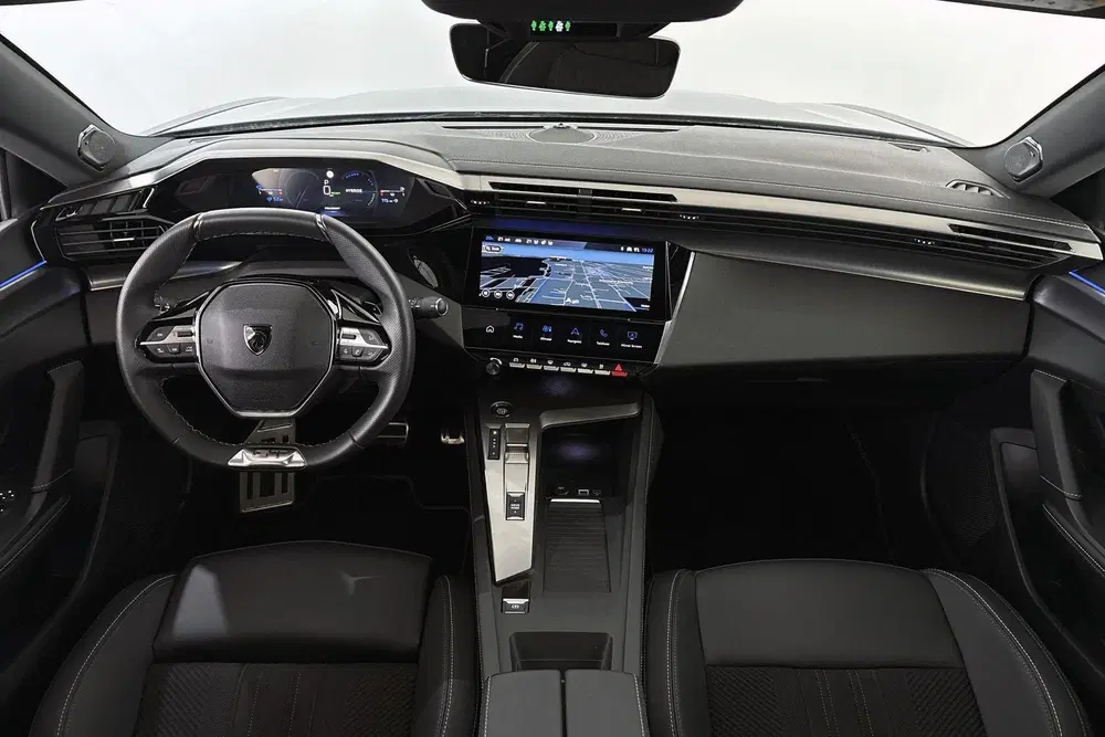 Peugeot 408 1.6 HYbrid 225 GT Pano FOCAL Massage 360 C uit 2024, foto 7