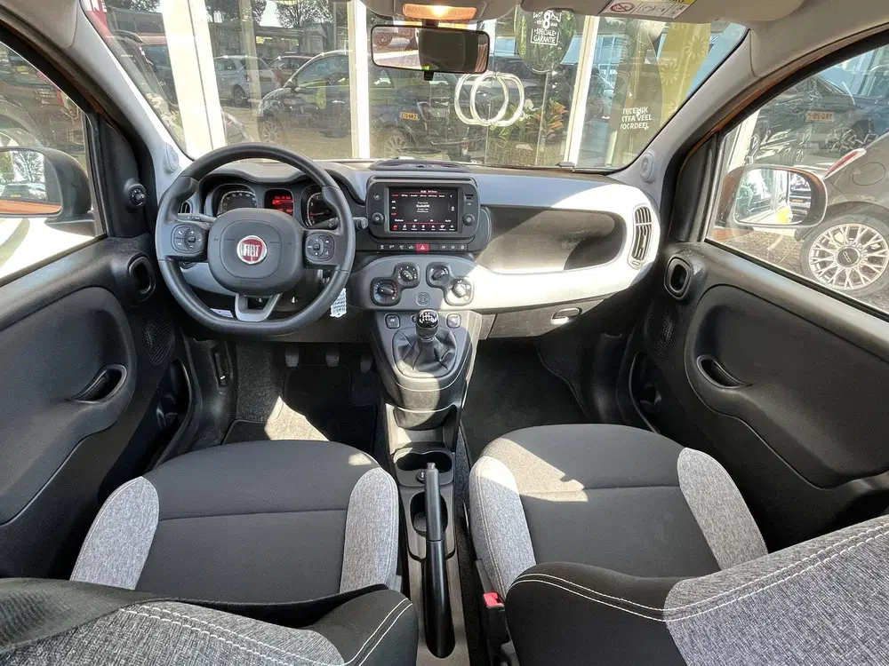 Fiat Panda 1.0 Hybrid City Life uit 2021, foto 4