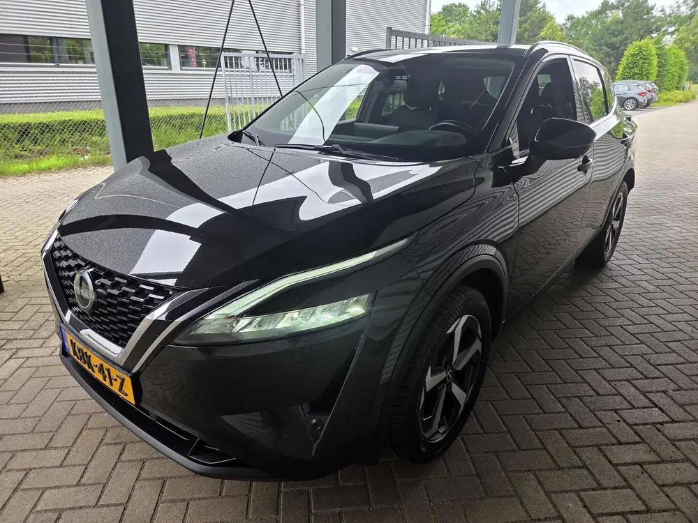 Nissan Qashqai 1.3 MHEV N-Connecta uit 2023, foto 9