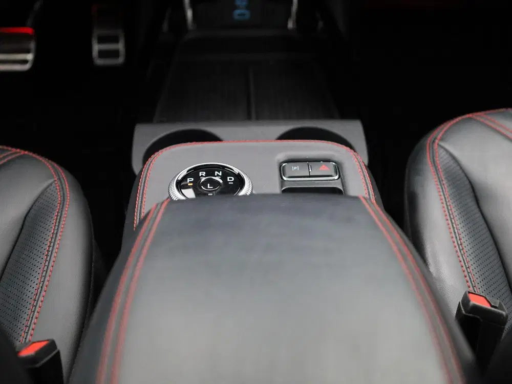 Ford Mustang Mach-E Extended AWD 98 kWh uit 2021, foto 10
