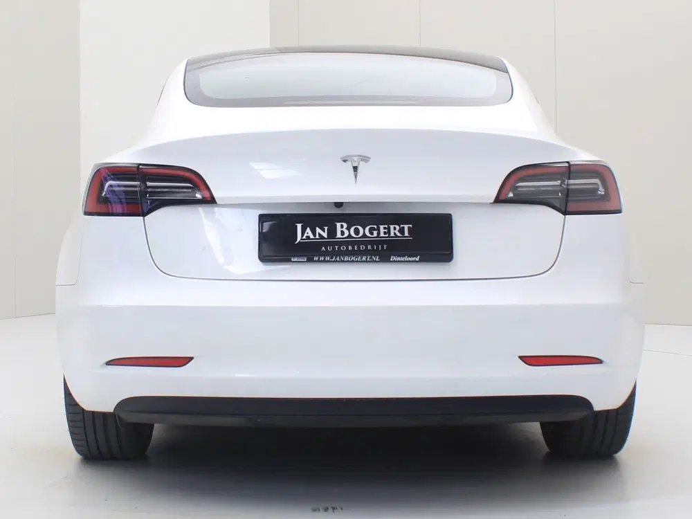 Tesla Model 3 Standard RWD Plus UPGRADE 95.9% SoH [ LFP uit 2023, foto 6