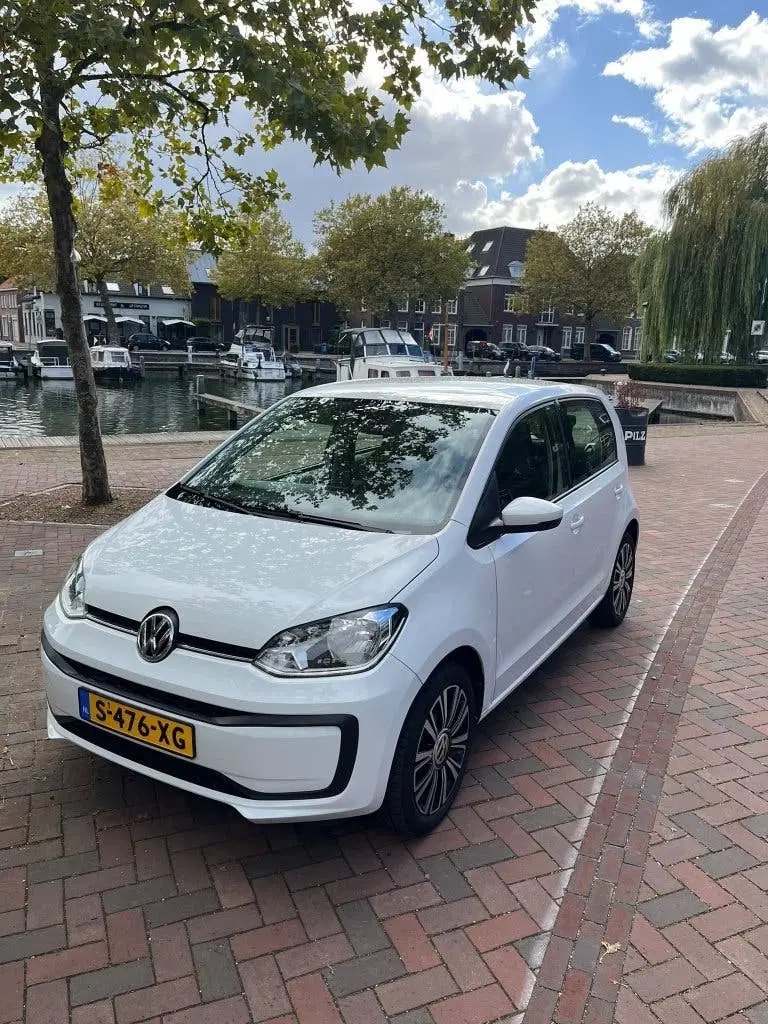 Volkswagen up! 1.0 MPI 65PK 2023 Wit uit 2023, foto 2