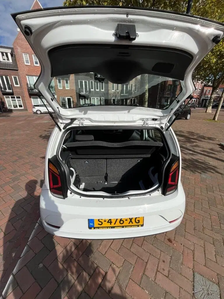 Volkswagen up! 1.0 MPI 65PK 2023 Wit uit 2023, foto 9