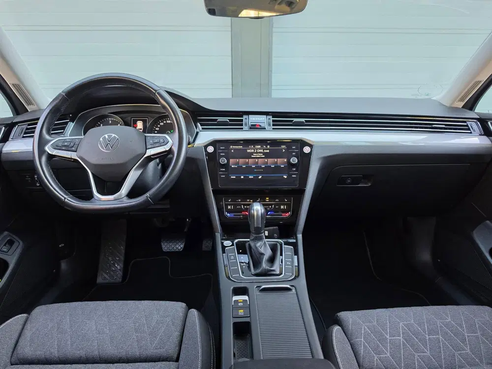 Volkswagen Passat 2.0 TDI automaat nette staat deale uit 2023, foto 2