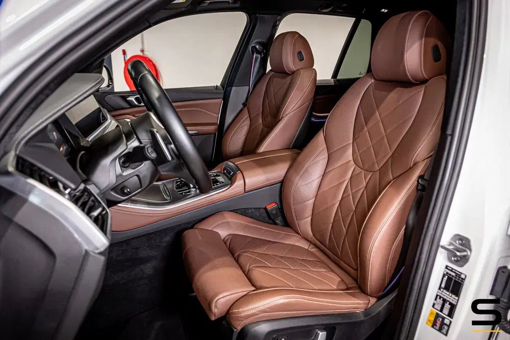 BMW X5 XDrive45e High Executive uit 2023, foto 2