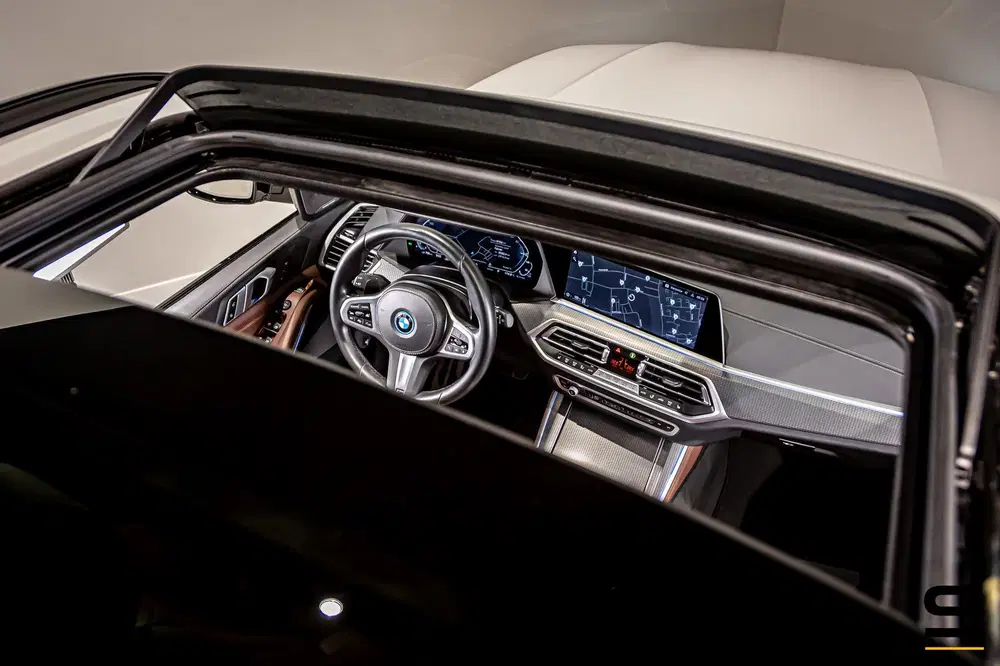 BMW X5 XDrive45e High Executive uit 2023, foto 4