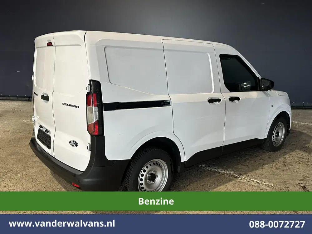 Ford Transit Courier 101pk Benzine L1H1 Euro6 Airco uit 2024, foto 11