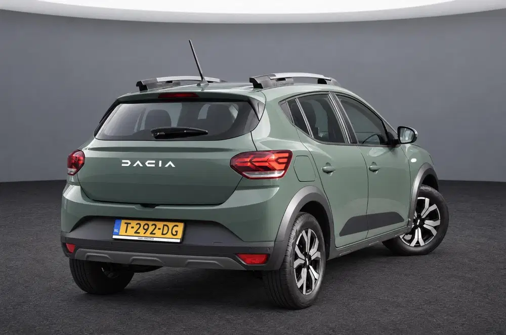 Dacia Sandero TCe 90 Expression uit 2023, foto 2