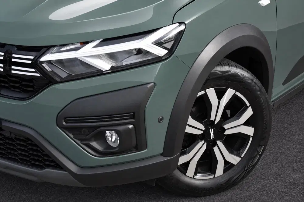 Dacia Sandero TCe 90 Expression uit 2023, foto 8
