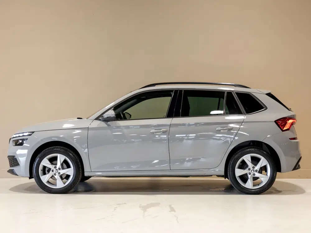 Skoda Kamiq 1.0 TSI Sport Business uit 2021, foto 3