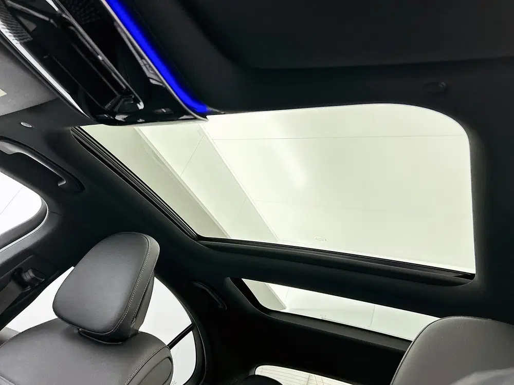 Mercedes-Benz C-Klasse 180 AMG Line uit 2023, foto 13